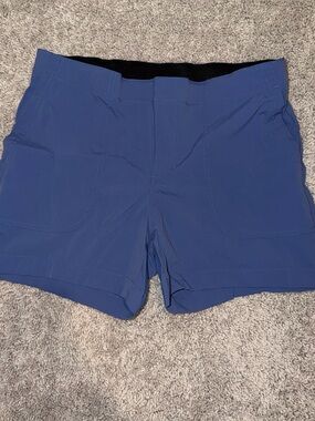 Women’s Eddy Bauer Performance Shorts in Blue